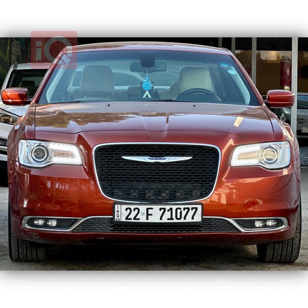 کرایسلەر 300